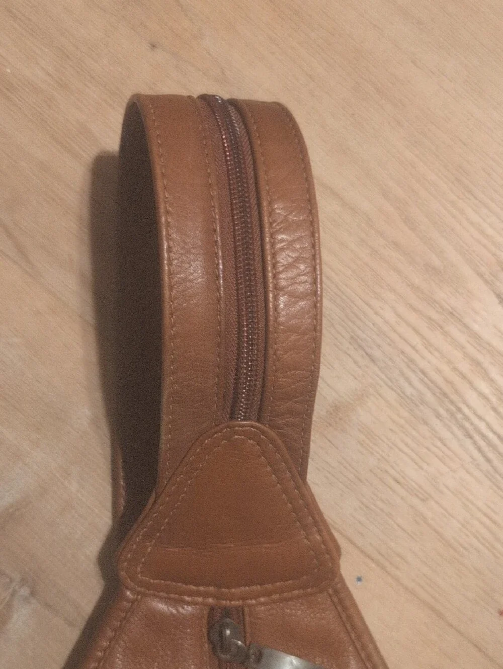 Volare Group Brown Leather Sling/ Backpack Casual Crossbody
